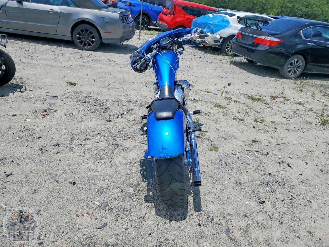 2012 HONDA VT1300 — фото 4