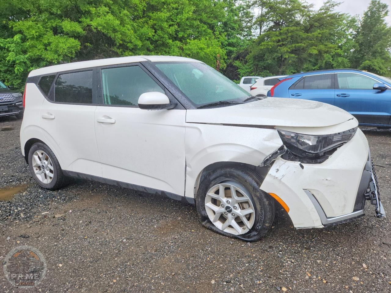 2025 KIA SOUL — фото 3