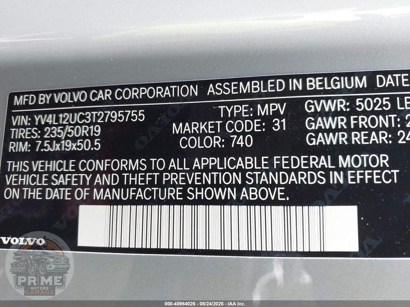 2026 VOLVO XC40 PLUS, B5 AWD GAS (MILD HYBRID), DARK — фото 9