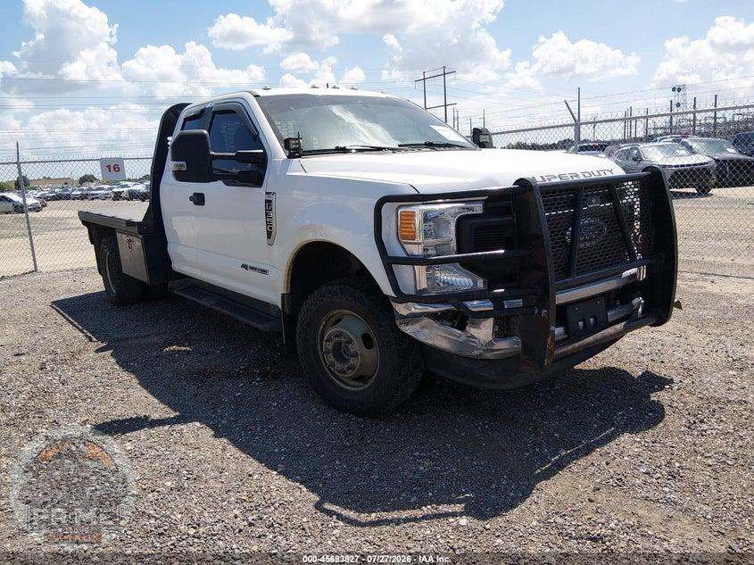 2020 FORD F-350 CHASSIS XL — фото 1