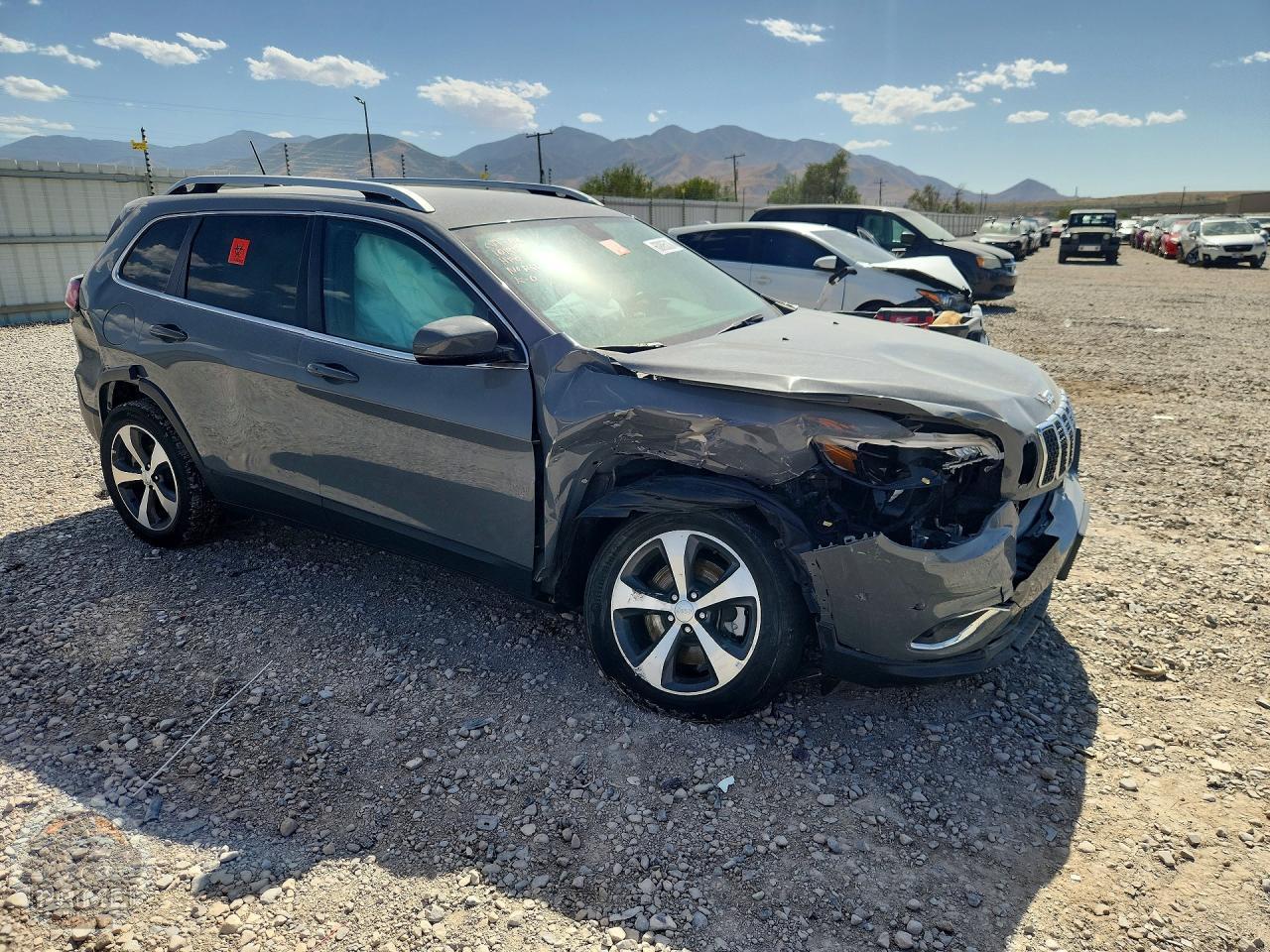 2020 JEEP CHEROKEE — фото 13