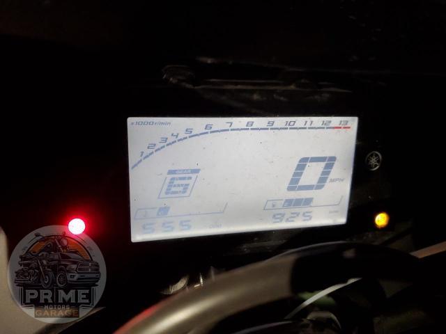 2023 YAMAHA YZFR3 — фото 7