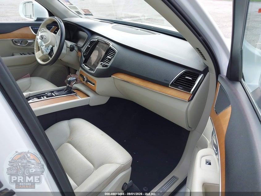 2021 VOLVO XC90 T6 MOMENTUM 7 PASSENGER — фото 5