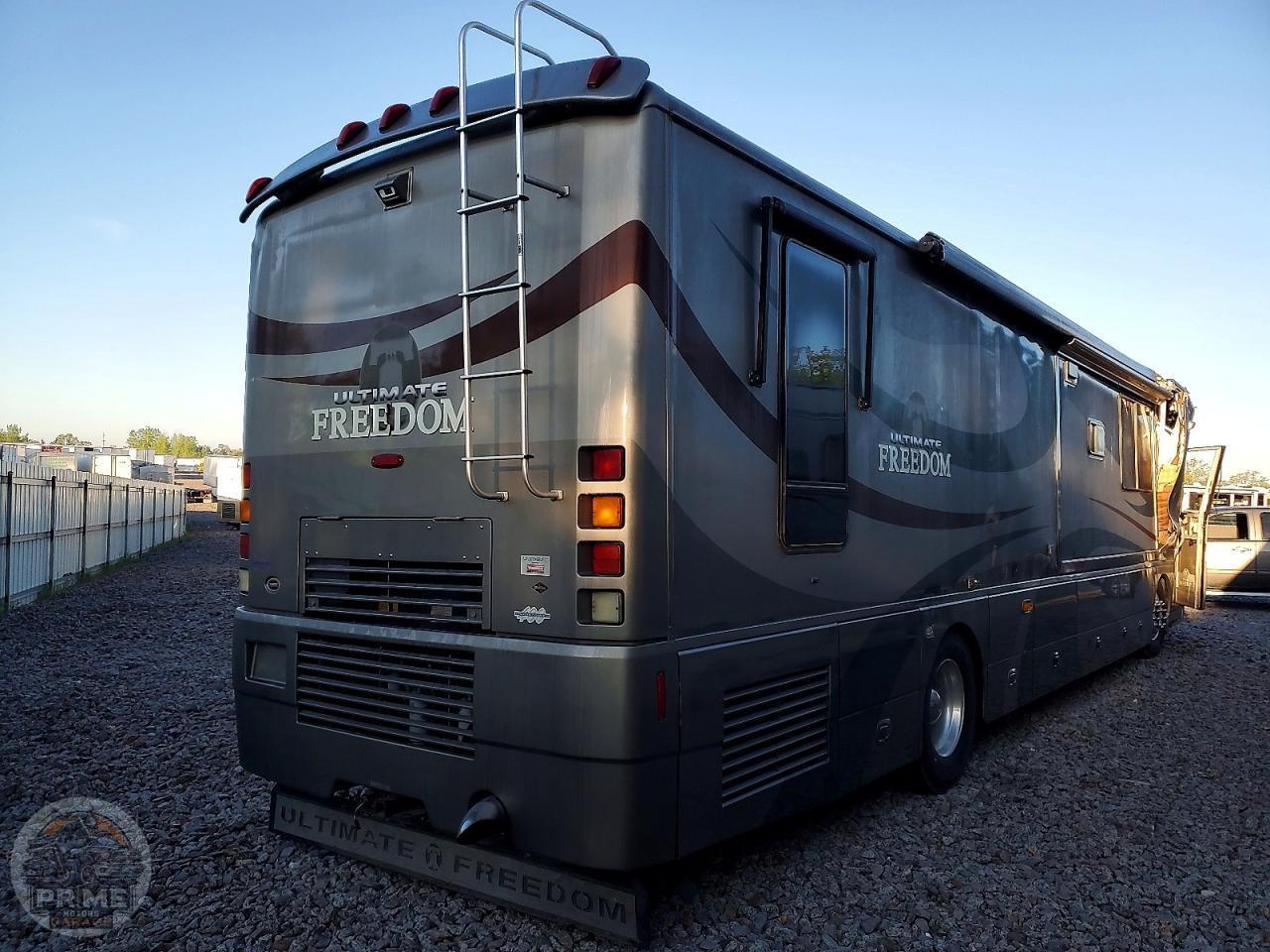2004 SPARTAN MOTORS MOTORHOME — фото 4