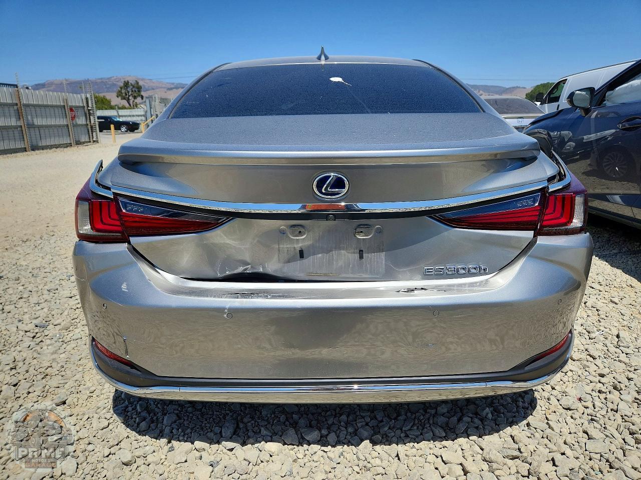 2020 LEXUS ES — фото 6
