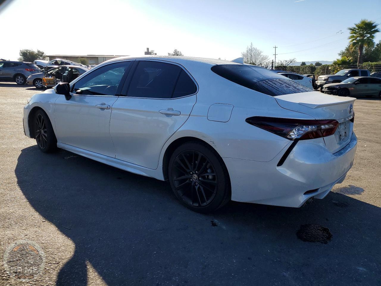 2022 TOYOTA CAMRY — фото 2