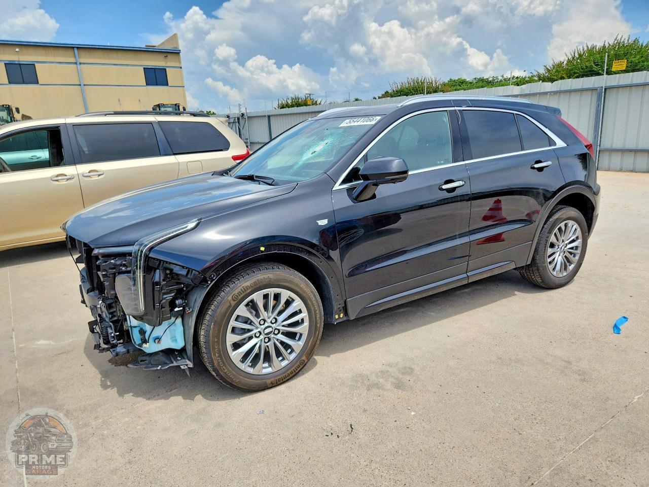 2024 CADILLAC XT4 — фото 1