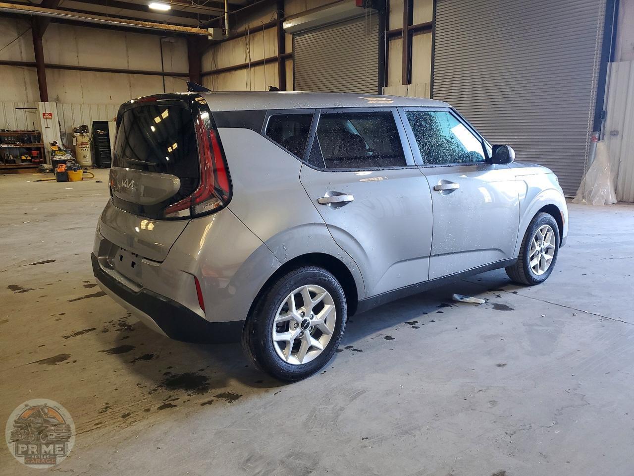 2025 KIA SOUL — фото 3