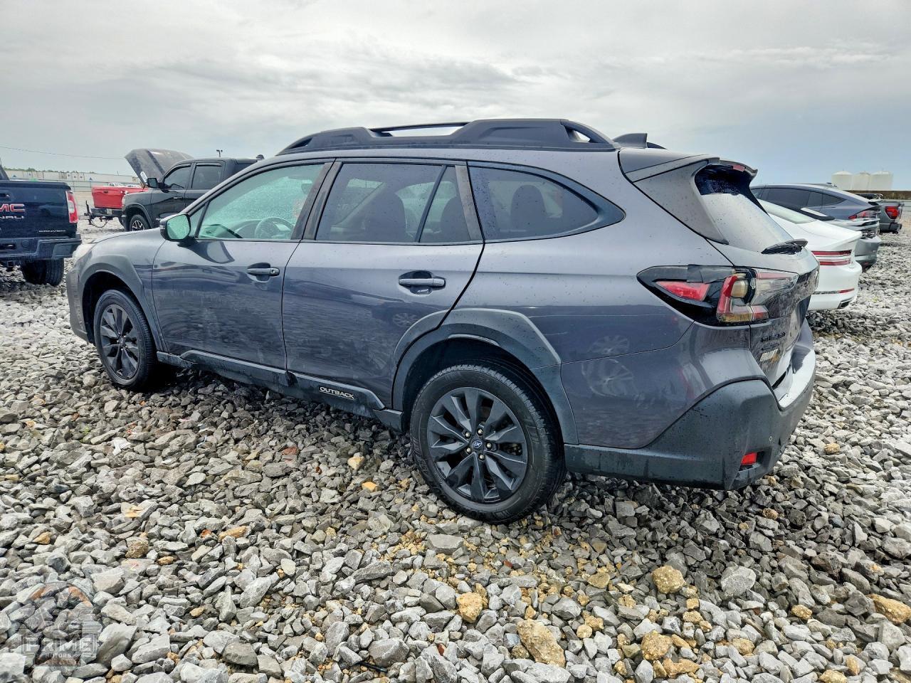 2023 SUBARU OUTBACK — фото 2