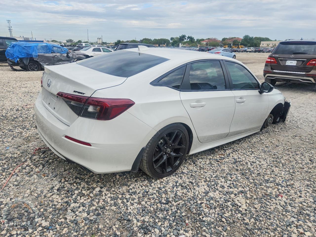 2026 HONDA CIVIC — фото 3