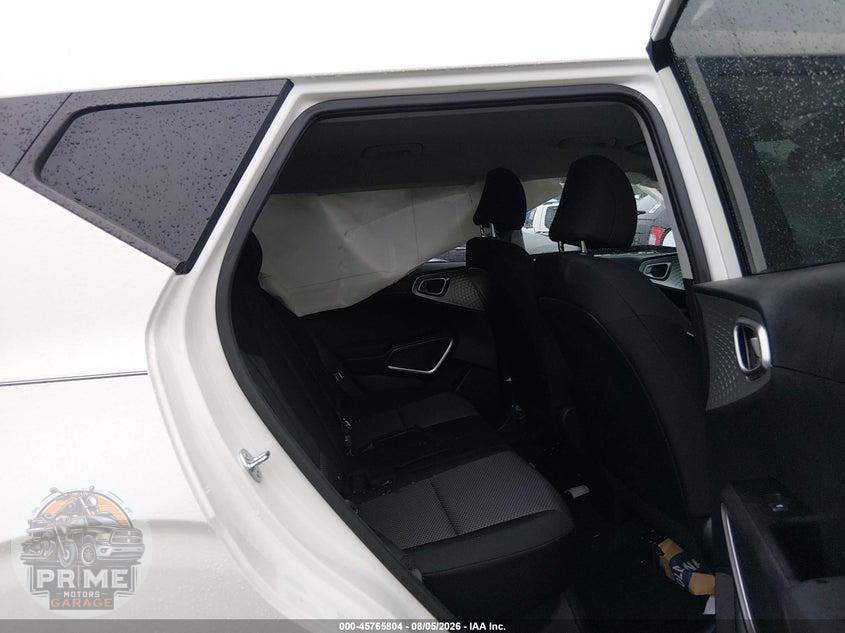 2025 KIA SOUL LX — фото 8