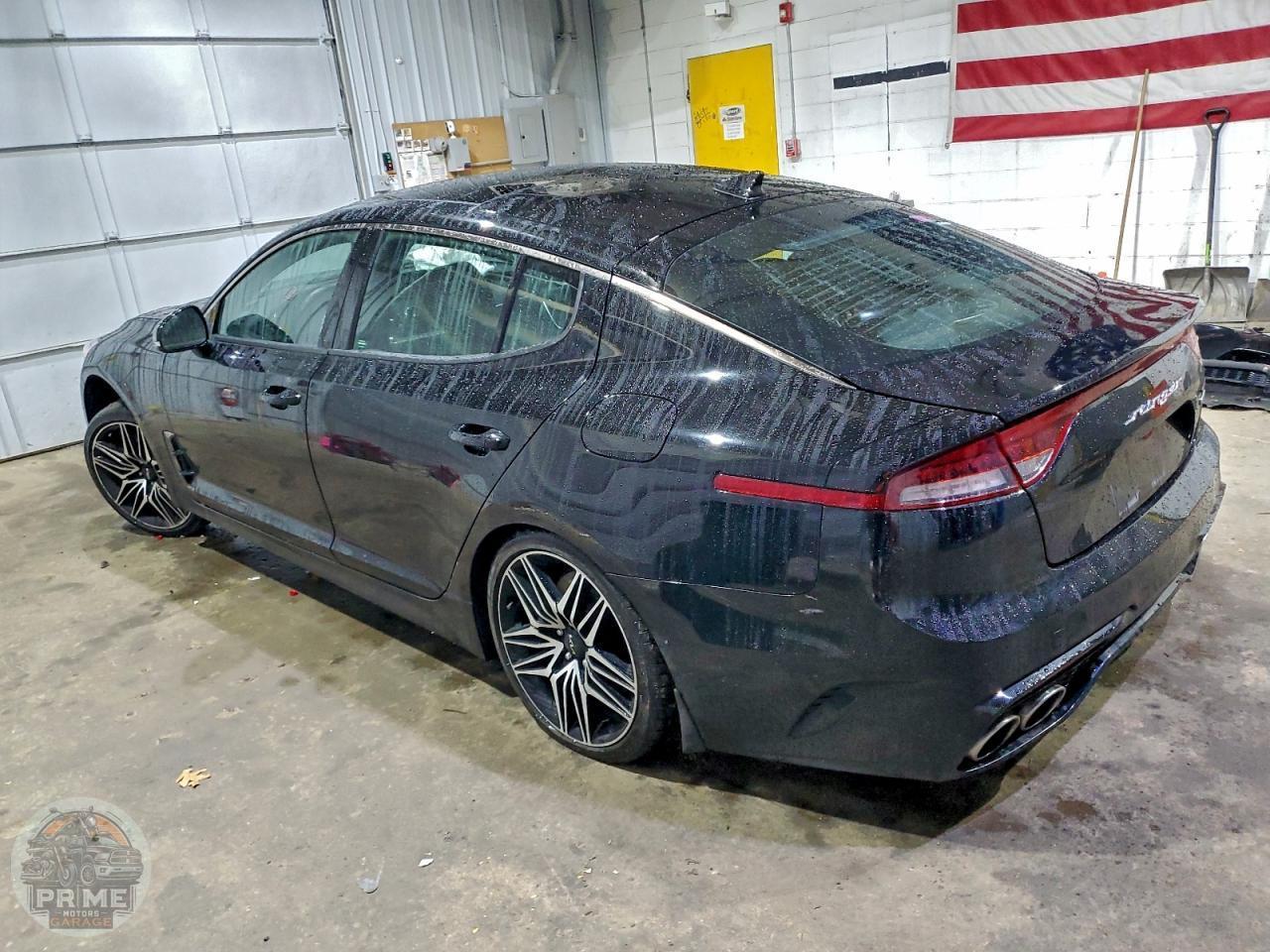 2022 KIA STINGER — фото 2