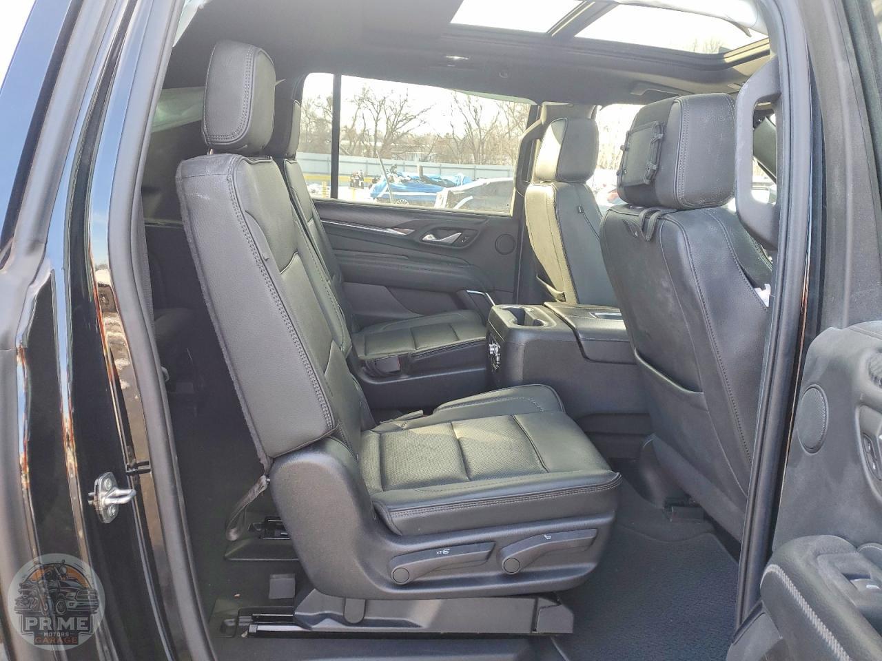 2022 GMC YUKON — фото 9