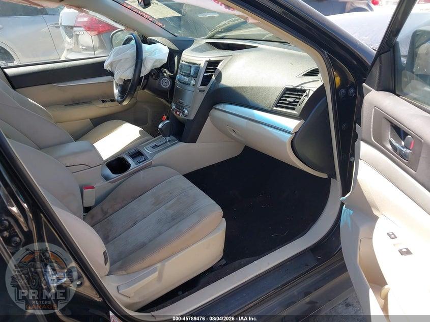 2013 SUBARU LEGACY 2.5I PREMIUM — фото 5