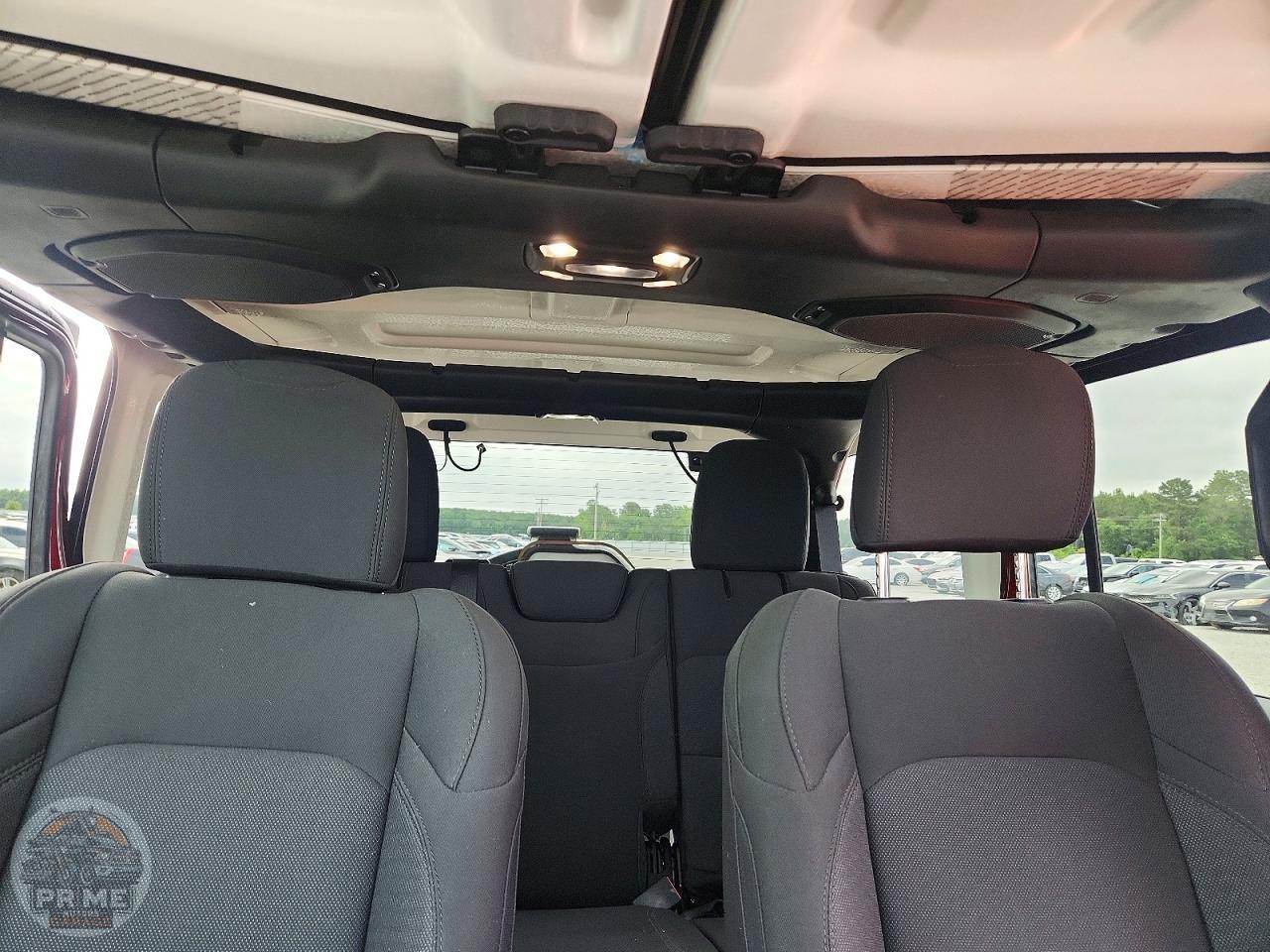 2021 JEEP WRANGLER — фото 10