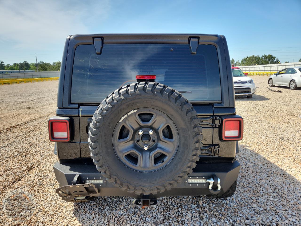 2022 JEEP WRANGLER — фото 6