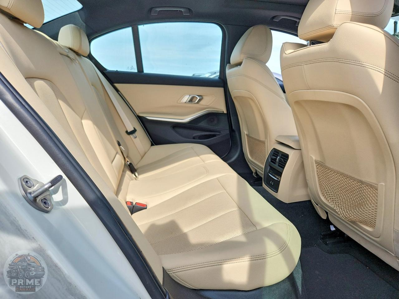 2022 BMW 3 SERIES — фото 10