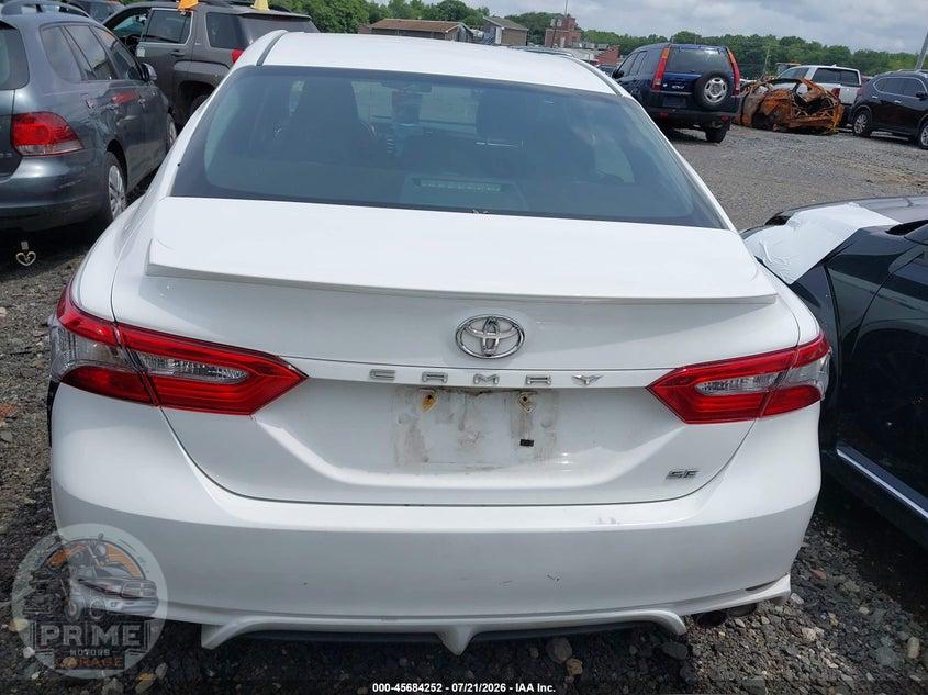 2018 TOYOTA CAMRY SE — фото 13