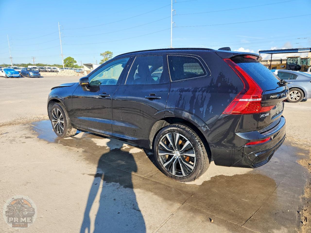 2025 VOLVO XC60 — фото 2