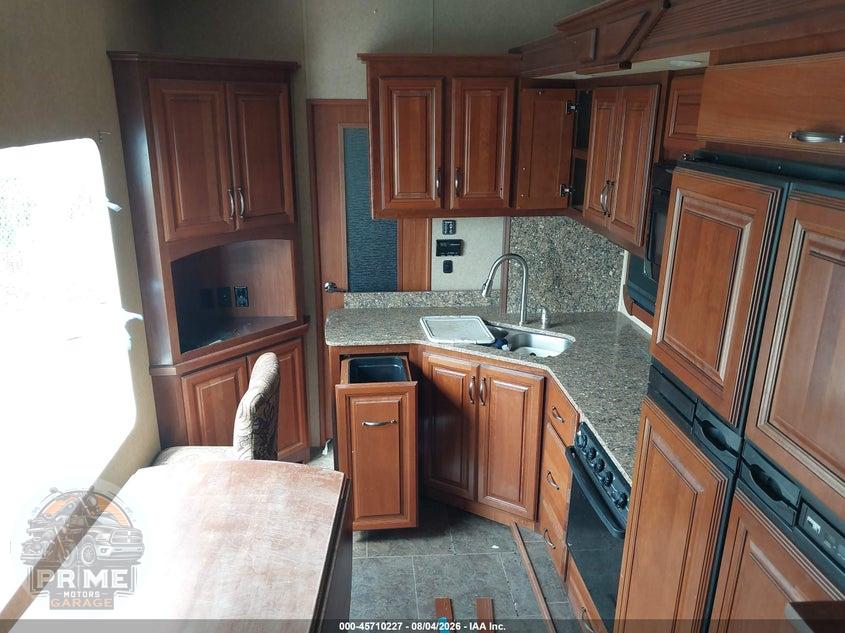 2013 REDWOOD 36FL 5TH WHL TRAVEL TRAILER — фото 8