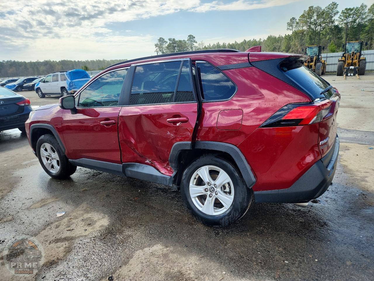 2020 TOYOTA RAV4 — фото 2