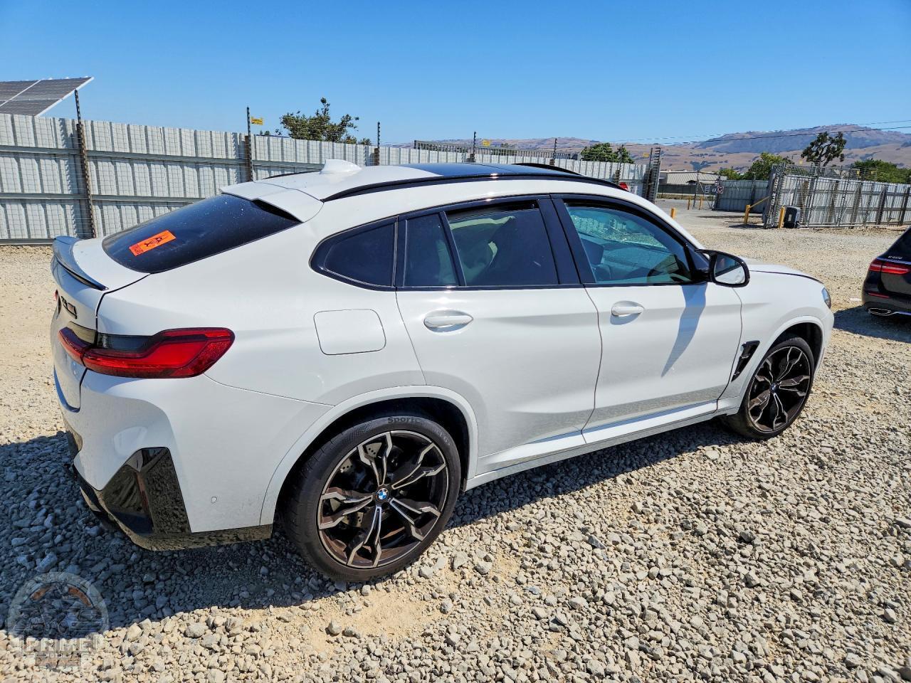 2024 BMW X4 — фото 3