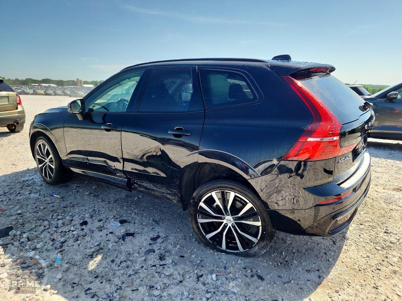 2023 VOLVO XC60 — фото 2
