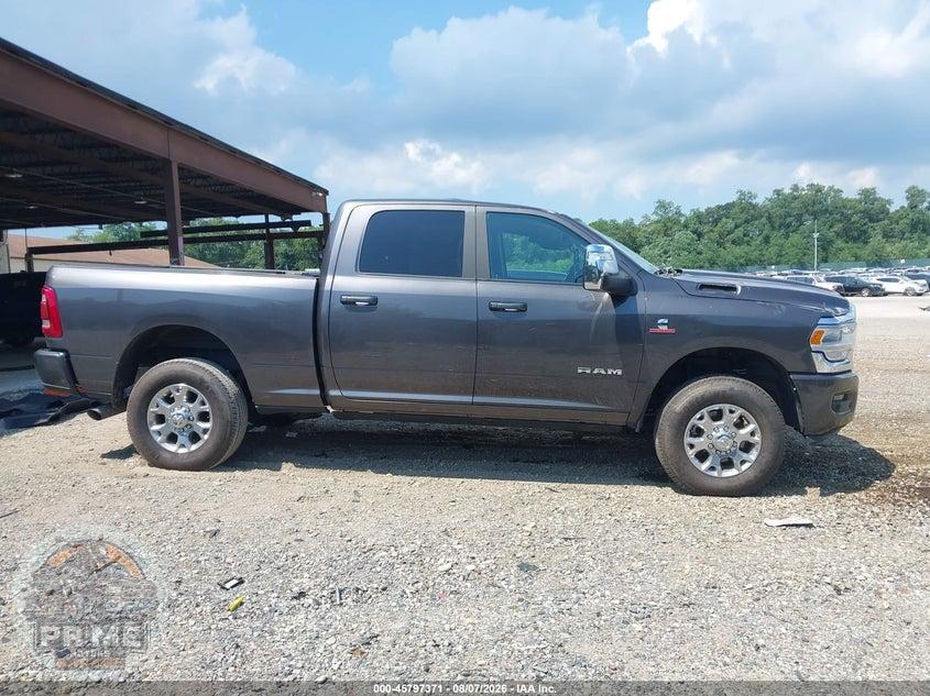 2024 RAM 2500 LARAMIE  4X4 6'4 BOX — фото 13