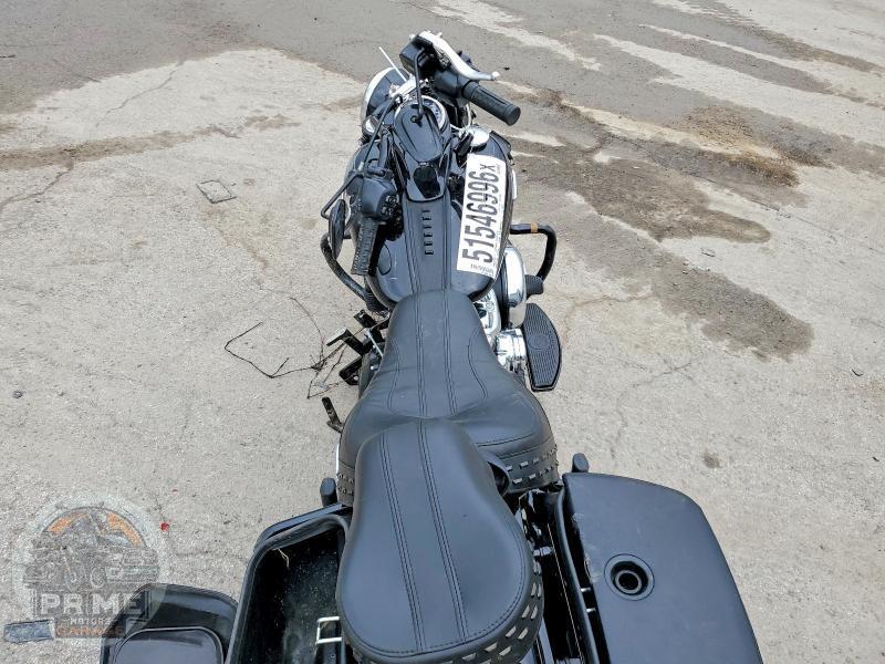 2025 HARLEY-DAVIDSON FLHC (HERITAGE CLASSIC) — фото 6