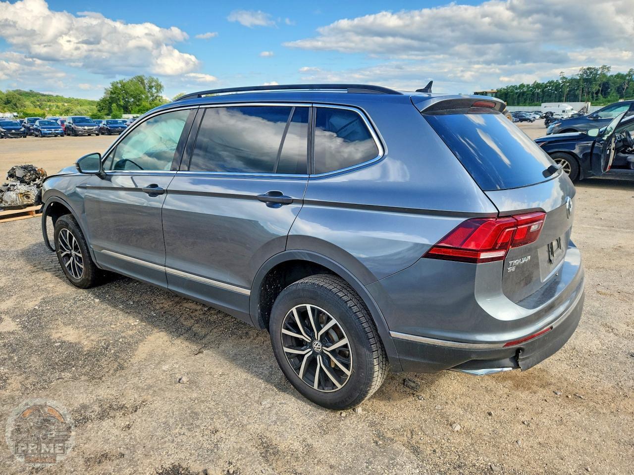2021 VOLKSWAGEN TIGUAN — фото 2