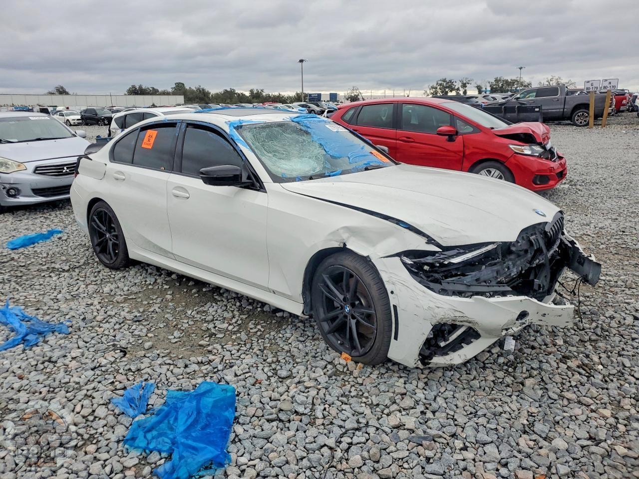 2021 BMW 3 SERIES — фото 2