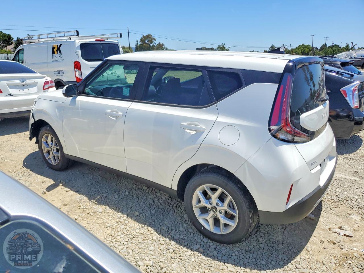 2025 KIA SOUL — фото 2