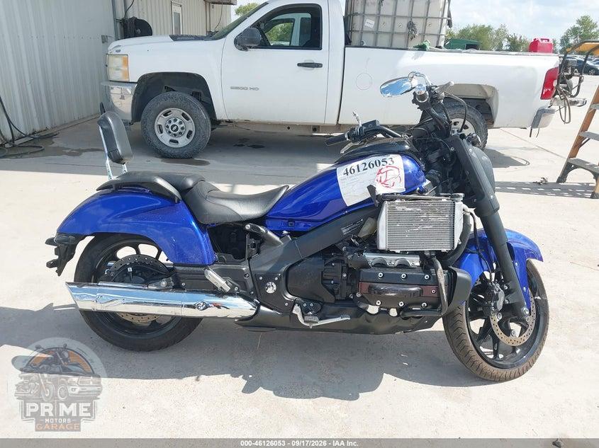 2014 HONDA GL1800 C — фото 12