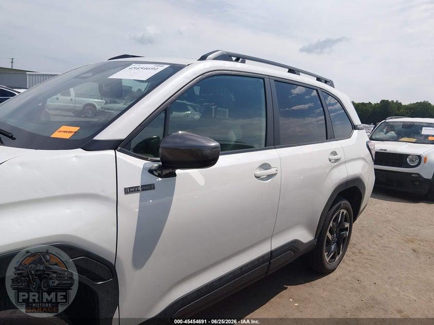 2025 SUBARU FORESTER PREMIUM HYBRID — фото 14