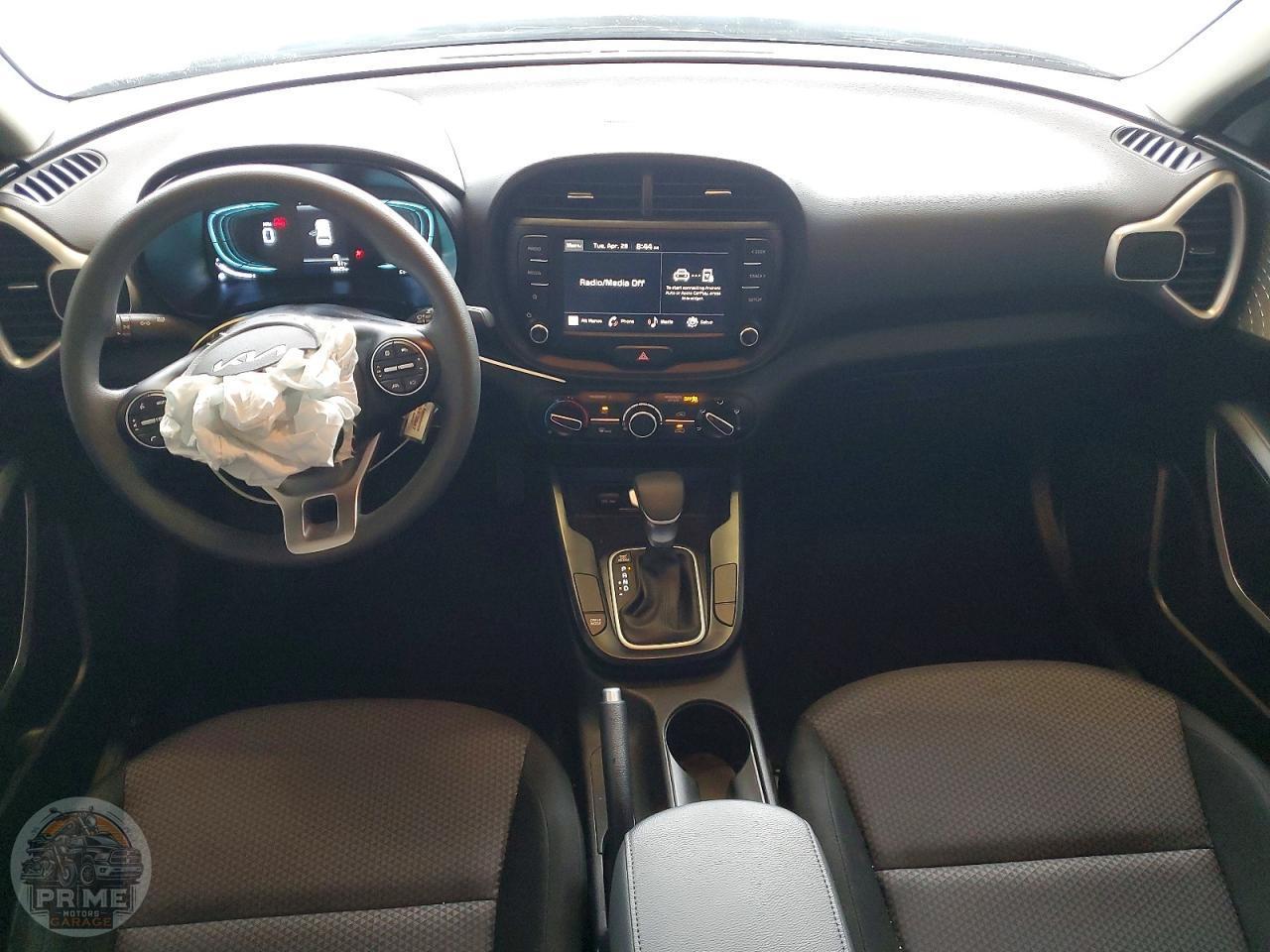 2025 KIA SOUL — фото 8