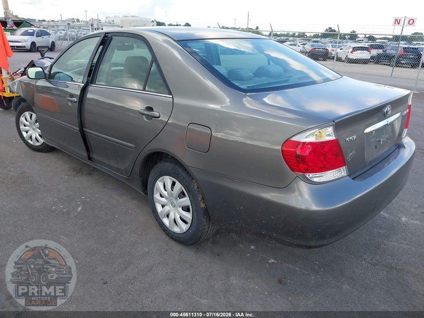 2006 TOYOTA CAMRY LE/XLE/SE — фото 3