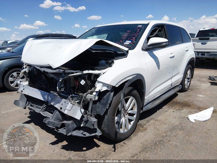 2016 TOYOTA HIGHLANDER LE V6 — фото 2