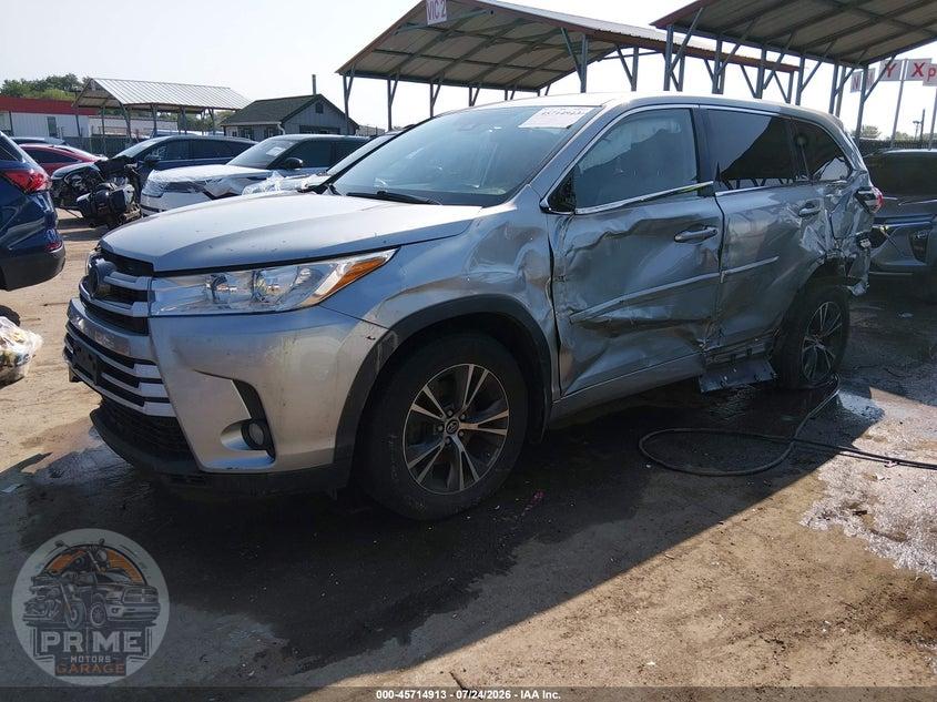 2018 TOYOTA HIGHLANDER LE PLUS — фото 2