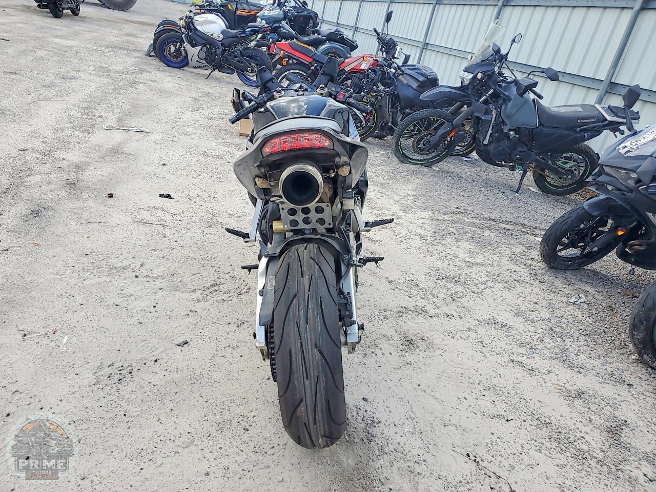 2005 HONDA CBR600 — фото 4