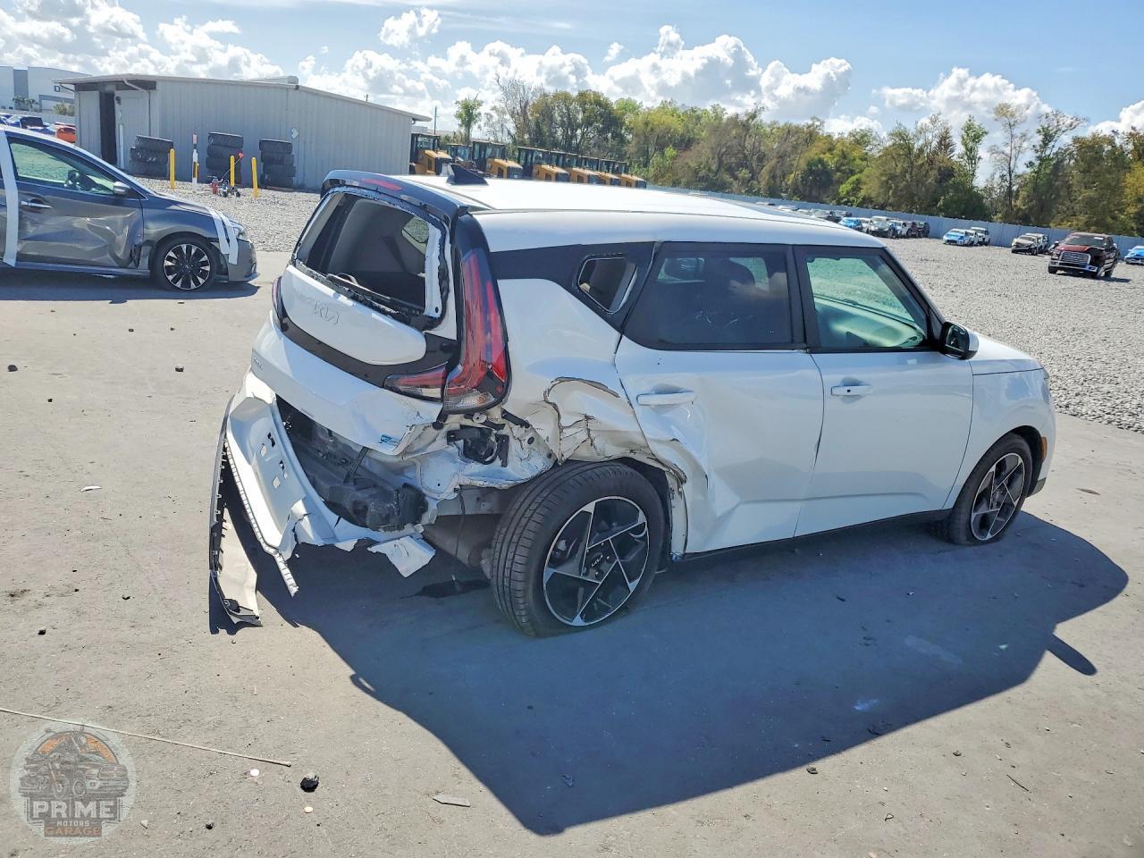 2024 KIA SOUL — фото 3