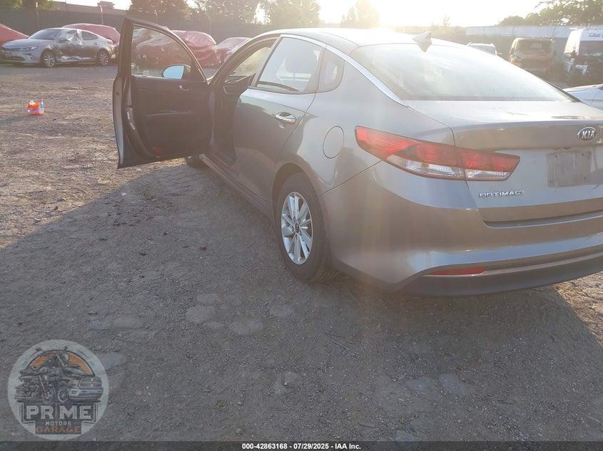 2016 KIA OPTIMA LX — фото 15