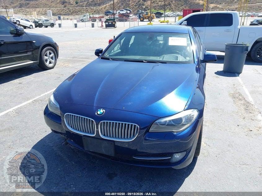 2012 BMW 550I — фото 12