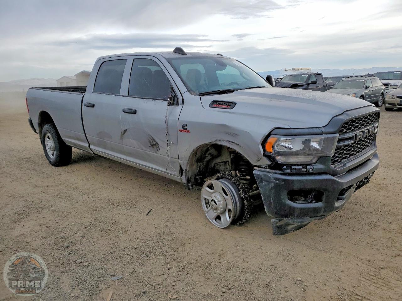 2024 RAM 3500 — фото 4