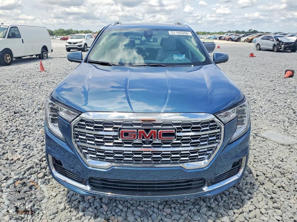 2024 GMC TERRAIN — фото 5