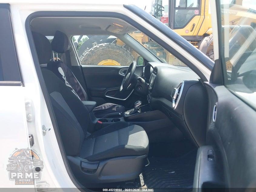 2021 KIA SOUL LX — фото 5
