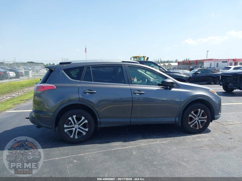 2018 TOYOTA RAV4 LE — фото 13