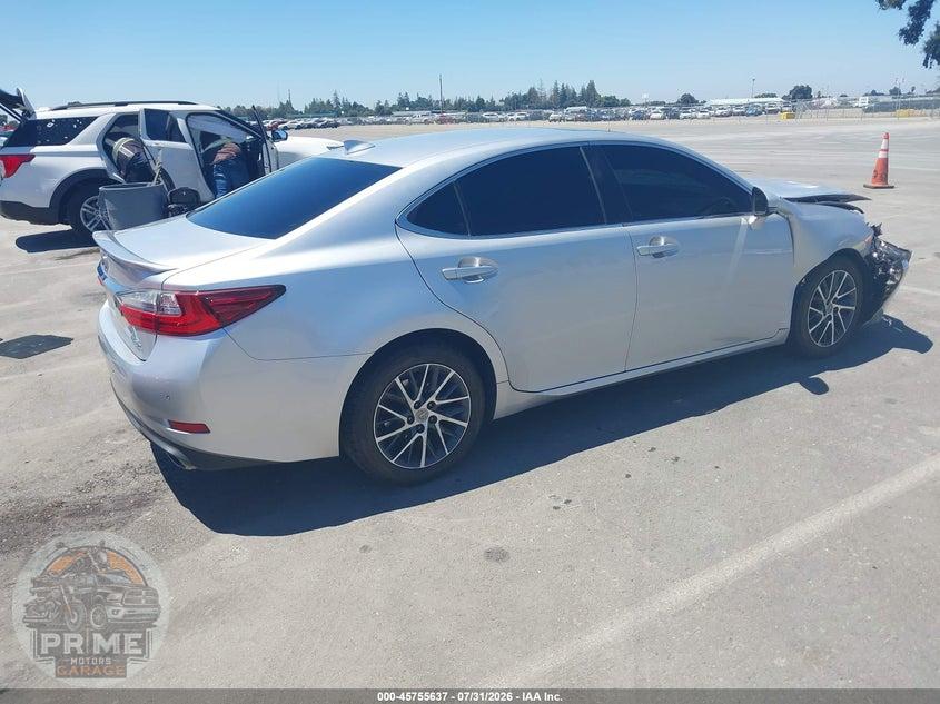 2016 LEXUS ES 350 — фото 4