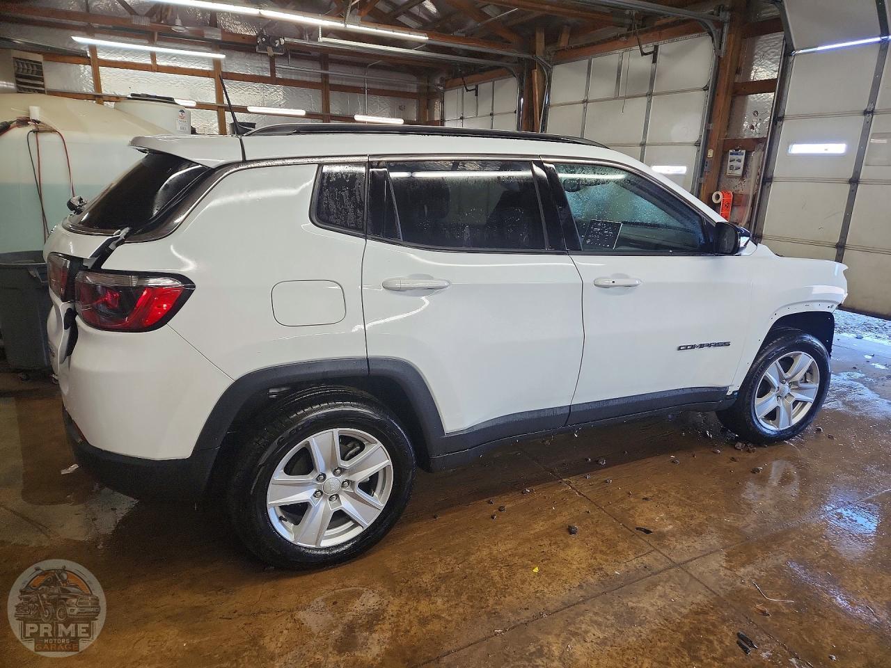 2022 JEEP COMPASS — фото 3