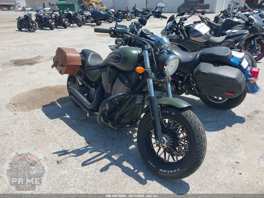 2016 VICTORY MOTORCYCLES GUNNER — фото 1