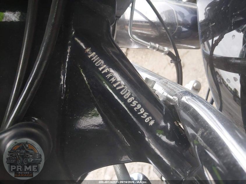 2013 HARLEY-DAVIDSON FLHRC (ROAD KING CLASSIC) ROAD KING CLASSIC — фото 10